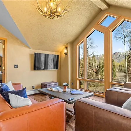 Retreat- Private Deck & Fireplaces Telluride