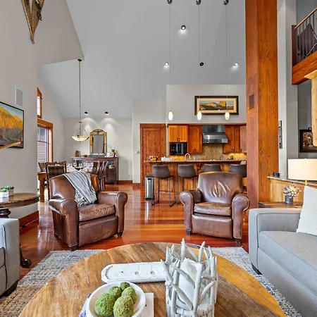 Mountain Village Retreat Hot Tub Ski-inout * Telluride