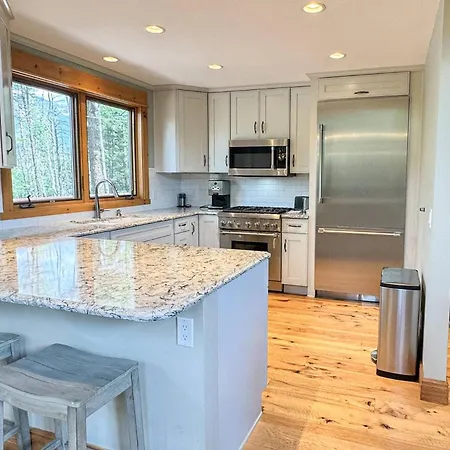 Adams Ranch Rd 259 ~ Summit Vista Holiday home *