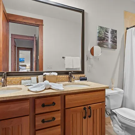 Mountain Village Retreat Hot Tub Ski-inout Telluride