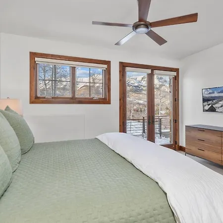 Aj Drive 133 ~ Alpenglow Holiday home Telluride