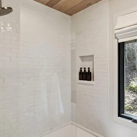 Riverstone Retreat By Avantstay Apartment