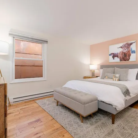 Family Friendly Mainstreet Townhome Apartment Telluride