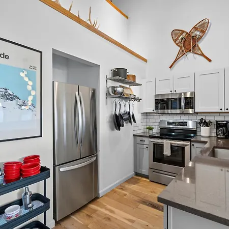 Chic Condo, Short Walk To Lift 7, Covered Parking * Telluride
