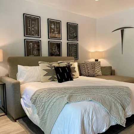 Downtown Riverside - Boomerang Apartment *