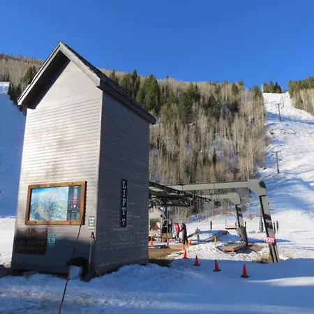 Downtown Riverside - Boomerang * Telluride