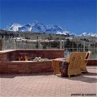 The Peaks See Forever Hotel 4*
