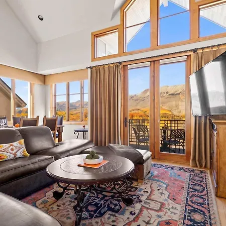 Mountain Village Retreat - Steam Shower & Views Telluride