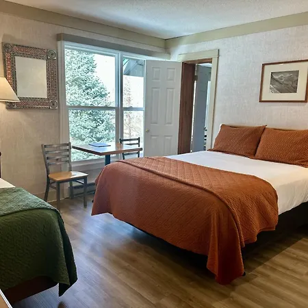 Mountainside 115 And 117 Hotel *