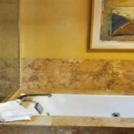 Camels Garden Hotel 4*