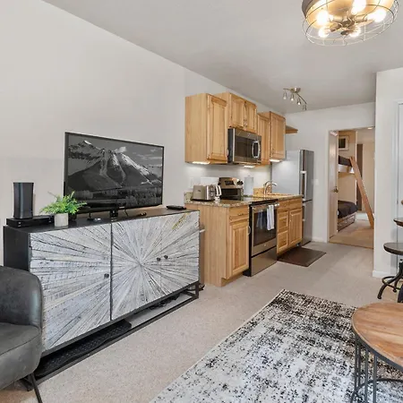 Holiday home Base Camp Lift 7 Acc And Hot Tub Telluride
