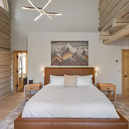 Renovated In 2026 Mountain Village Luxury Retreat