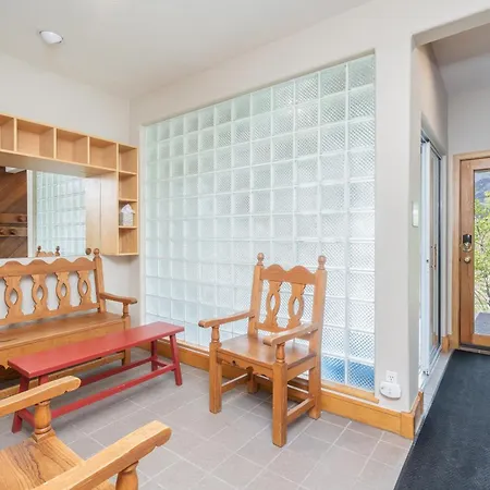 Slopeside Retreat Townhouse