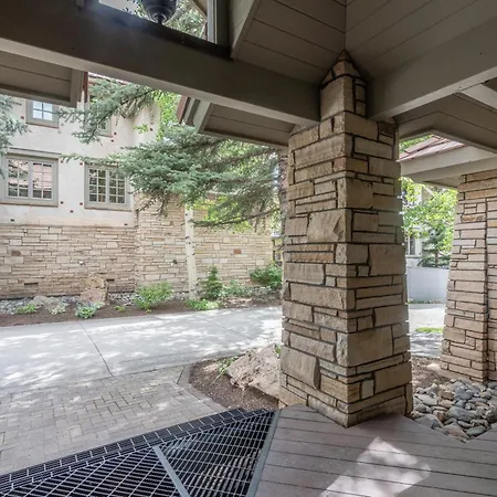 Slopeside Retreat Townhouse