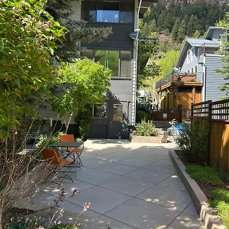 In Town Slope View With Sunny Patio Telluride