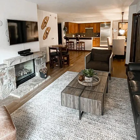 Luxury 5 Star Private Madeline Holiday home