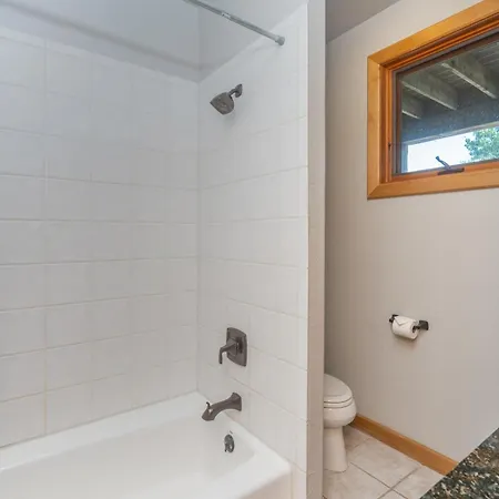 Holiday home Scenic Mountain Village - Hot Tub Gym *