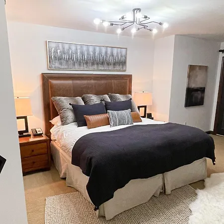 Luxury 5 Star Private Madeline Holiday home