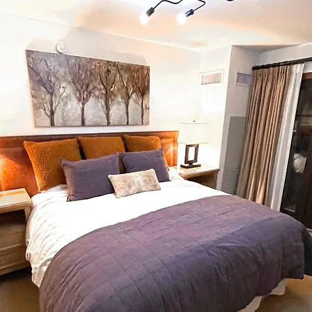 Luxury 5 Star Private Madeline Holiday home *