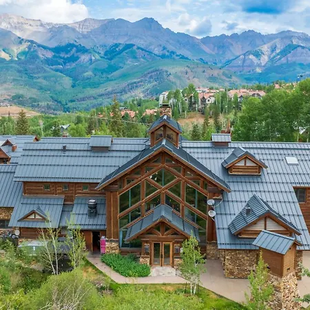 Lodge Mountain