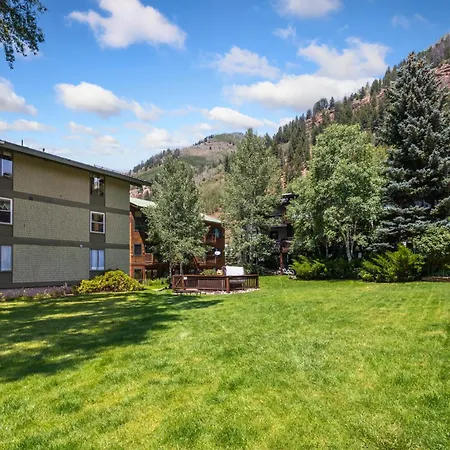 Tomboy 144 Apartment Telluride