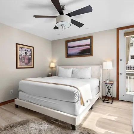Wildwood Canyon Inn-cornet Creek Holiday home *