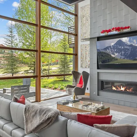 The Overlook Telluride-includes 2 Passes Holiday home Telluride