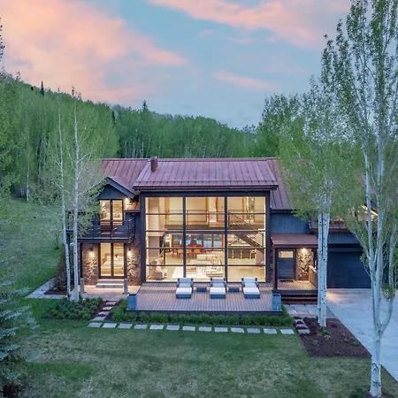 Holiday home The Overlook Telluride-includes 2 Passes