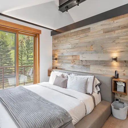 Holiday home The Overlook Telluride-includes 2 Passes