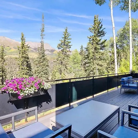 Luxe Oasis - Hot Tub & Deck & Views Holiday home Telluride