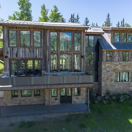 Luxe Oasis - Hot Tub & Deck & Views Holiday home Telluride