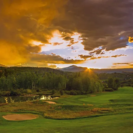 Fairmont Heritage Place, Franz Klammer *