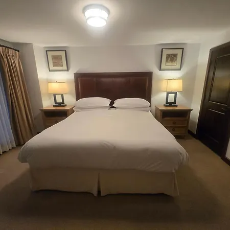 Luxury At A 5 Star At The Heart Of Mountain Village - Apartment