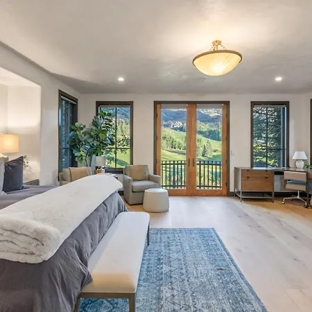 Vista Haus At Country Club - Private Golf And Retreat! *