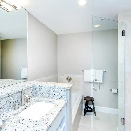 Holiday home Affordably Priced 2 Bedroom - Riverclub2br
