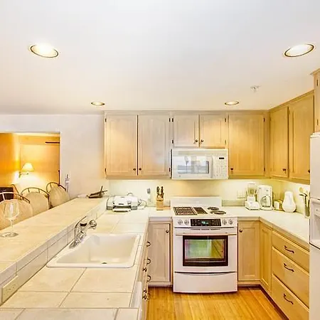 Apartment River Edge - 2 Bedroom + Loft #a