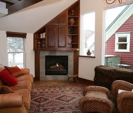 Elk's Park House Holiday home *