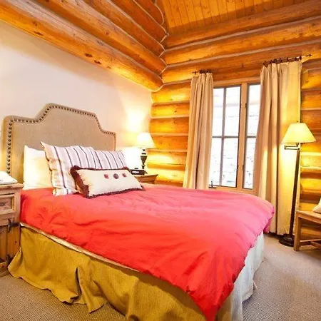 The Smuggler Cabin