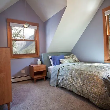 Holiday home 218 West Gregory *