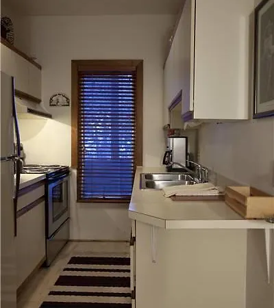 Apartment Manitou Riverhouse - 2 Bedroom #115