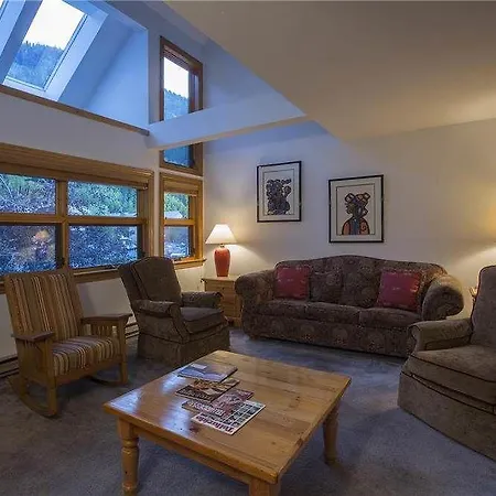 Cimarron Apartment