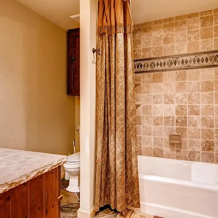 Apartment Golden Antler *