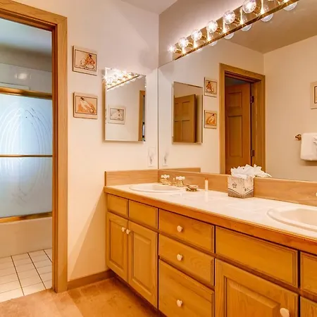 The Emerald Elk At Village Creek Apartment Telluride