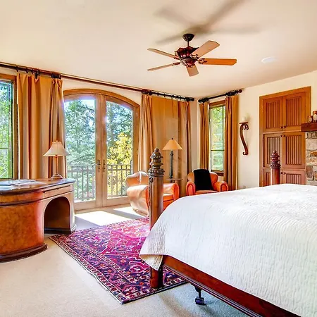 Tomboy Retreat