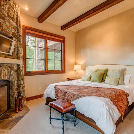 Mountain's Edge At See Forever Holiday Holiday home *