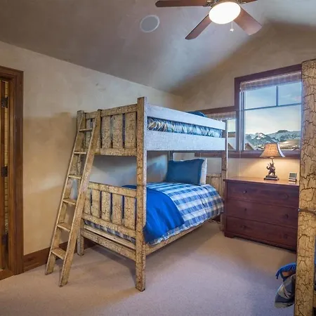 Apartment Heritage Crossing Penthouse *