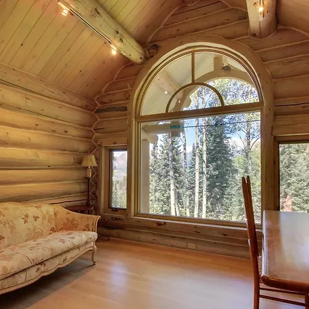 Luxurious Ski Mansion At Mountain Village