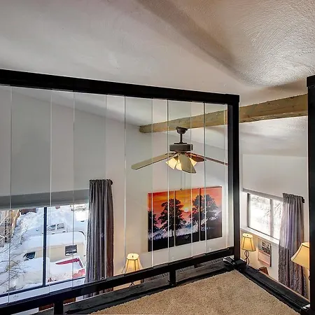 Holiday home Ski View Studio *
