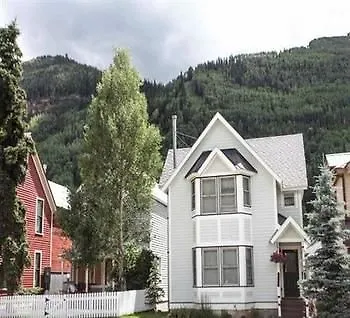 Holiday home 570 West Colorado *