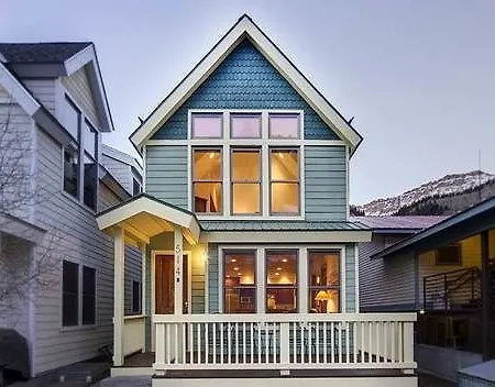 Apartment Alpine
